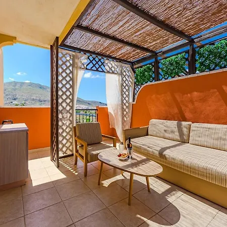Heated Pool & Ocean Views Cristianos Daire *