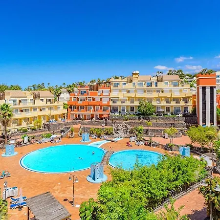 Heated Pool & Ocean Views Cristianos Appartement